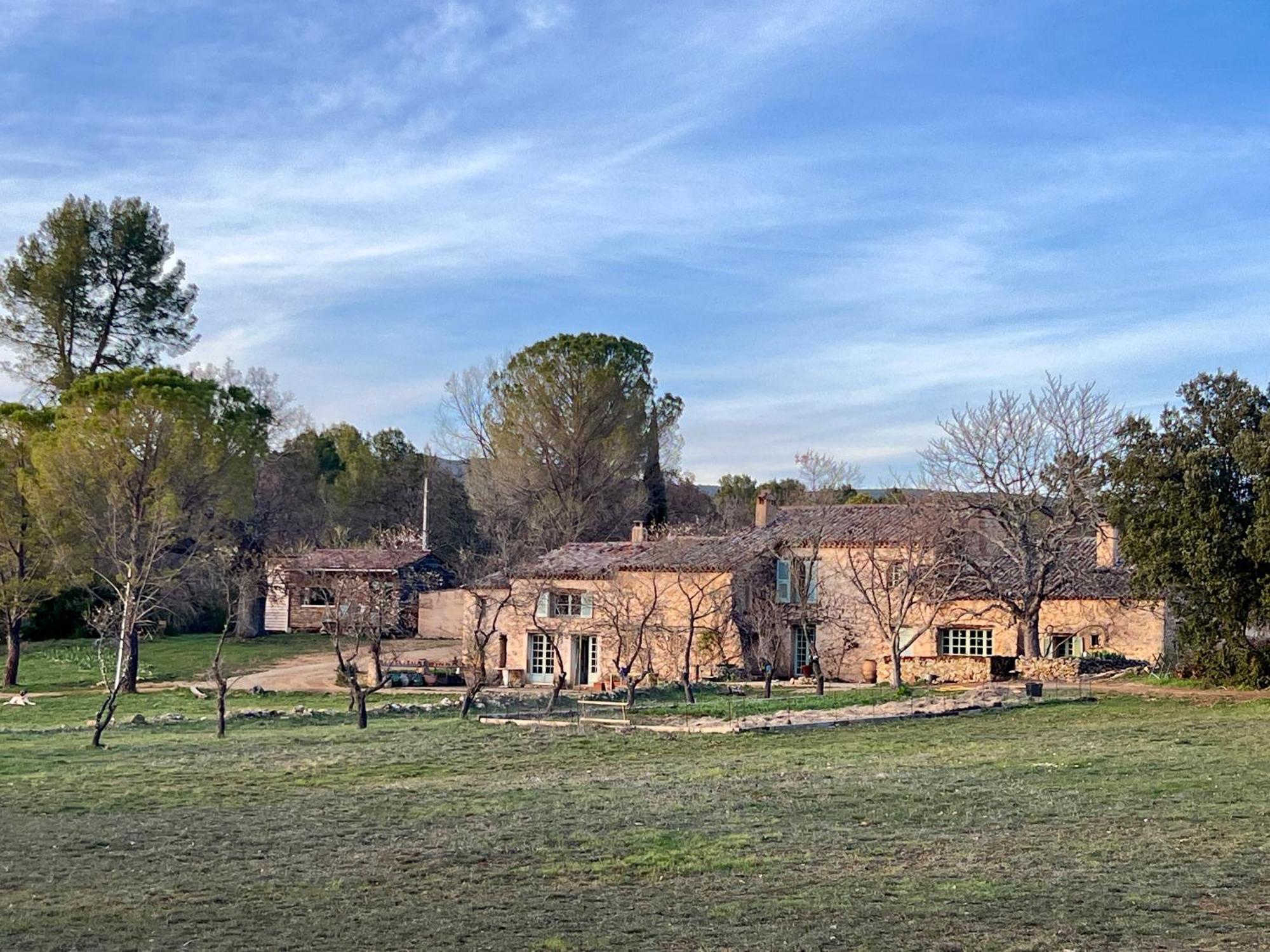 Charmant Appartement Independant Au Sein D'Un Mas Provencal Aups Εξωτερικό φωτογραφία